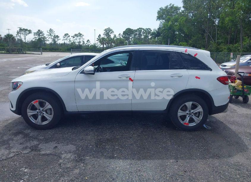 Photo 15 of 2017 Mercedes-benz Glc 300 (VIN WDC0G4JB3HV011053)