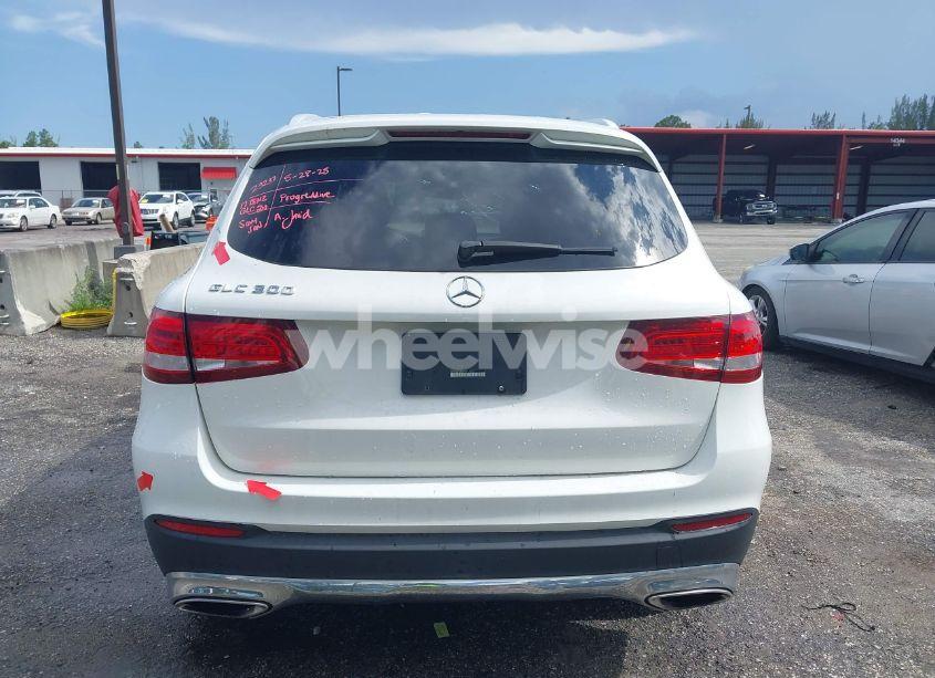 Photo 17 of 2017 Mercedes-benz Glc 300 (VIN WDC0G4JB3HV011053)