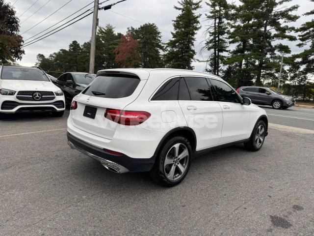 Photo 8 of 2019 MERCEDES-BENZ GLC 300 (VIN WDC0G4JB4KV130561)