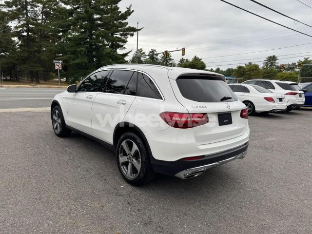 Photo 9 of 2019 MERCEDES-BENZ GLC 300 (VIN WDC0G4JB4KV130561)