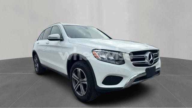Photo 10 of 2019 MERCEDES-BENZ GLC 300 (VIN WDC0G4JB4KV190324)