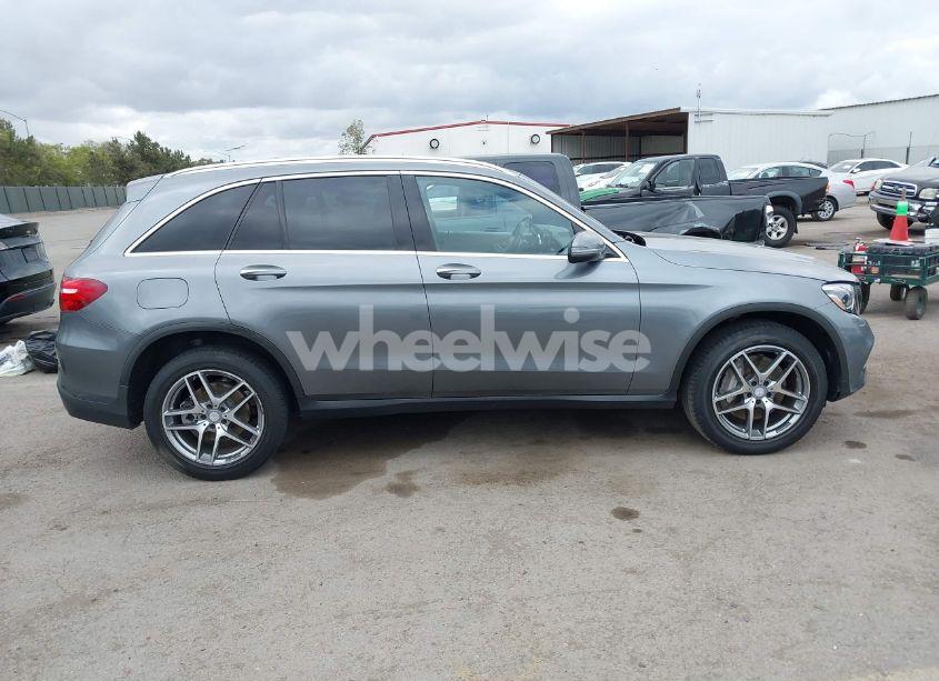 Photo 14 of 2017 Mercedes-benz Glc 300 (VIN WDC0G4JB5HF194515)