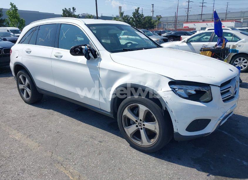 2018 Mercedes-benz Glc 300 (VIN WDC0G4JB5JV052936) main photo