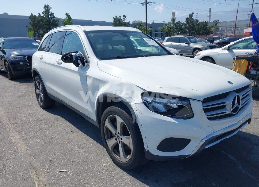 Photo 6 of 2018 Mercedes-benz Glc 300 (VIN WDC0G4JB5JV052936)