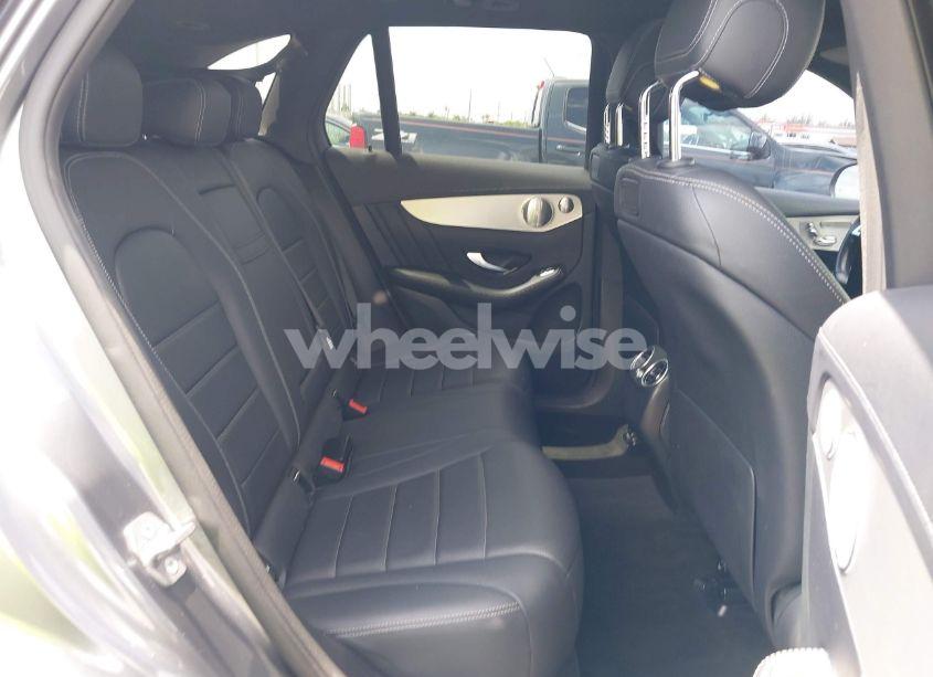 Photo 8 of 2019 Mercedes-benz Glc 300 (VIN WDC0G4JB6K1000255)