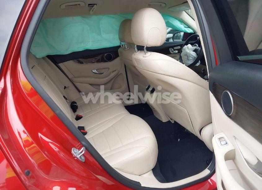 Photo 8 of 2019 Mercedes-benz Glc 300 (VIN WDC0G4JB6KF500905)