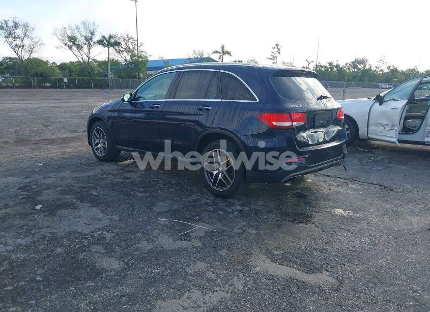 Photo 3 of 2016 Mercedes-benz Glc 300 (VIN WDC0G4JB8GF084119)