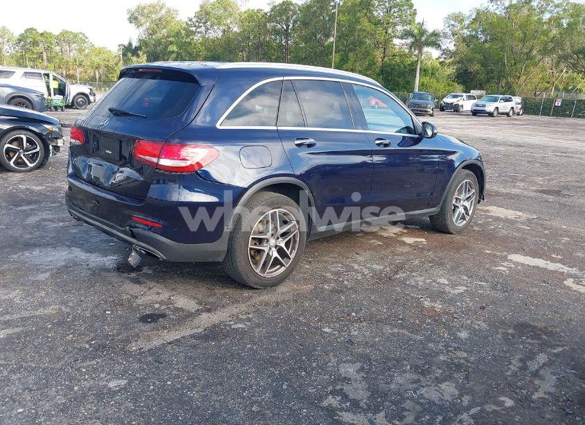 Photo 4 of 2016 Mercedes-benz Glc 300 (VIN WDC0G4JB8GF084119)