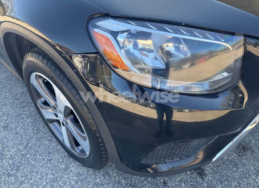 Photo 6 of 2016 Mercedes-benz Glc 300 (VIN WDC0G4JB8GF092625)