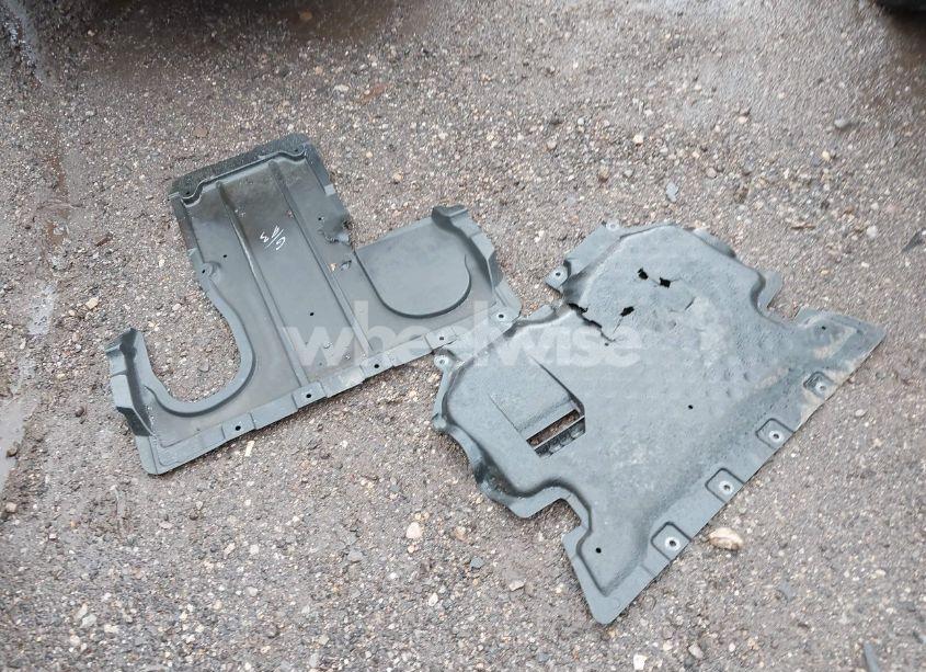 Photo 12 of 2018 Mercedes-benz Glc 300 (VIN WDC0G4JB8JV028713)