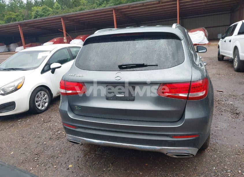 Photo 17 of 2018 Mercedes-benz Glc 300 (VIN WDC0G4JB8JV028713)