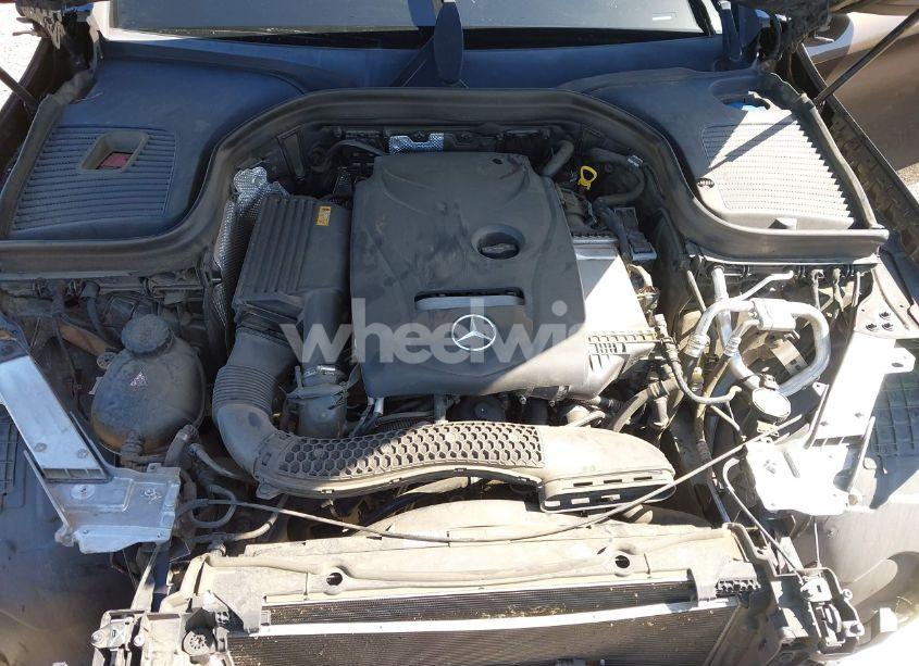 Photo 10 of 2018 Mercedes-benz Glc 300 (VIN WDC0G4JB8JV105614)