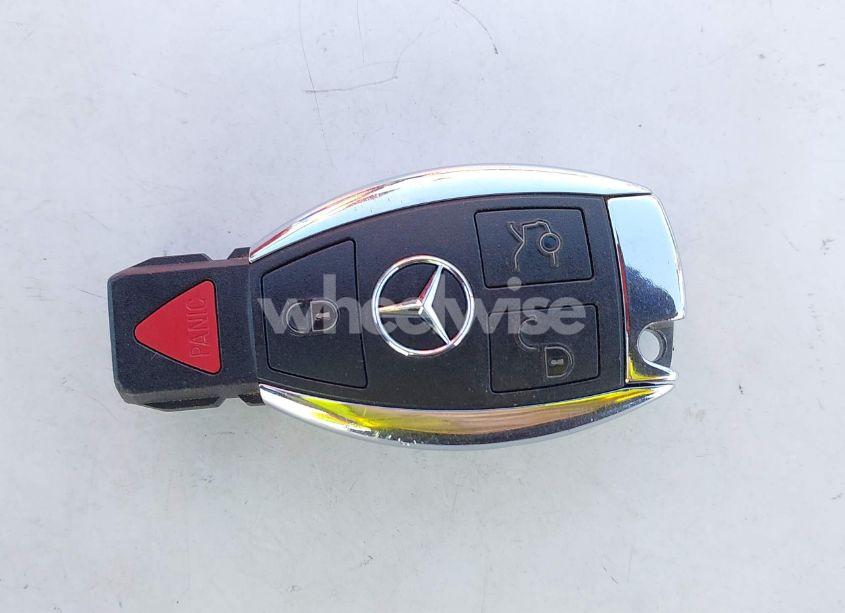 Photo 11 of 2018 Mercedes-benz Glc 300 (VIN WDC0G4JB8JV105614)