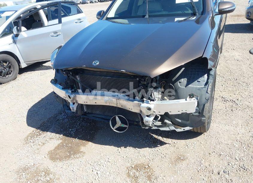 Photo 6 of 2018 Mercedes-benz Glc 300 (VIN WDC0G4JB8JV105614)