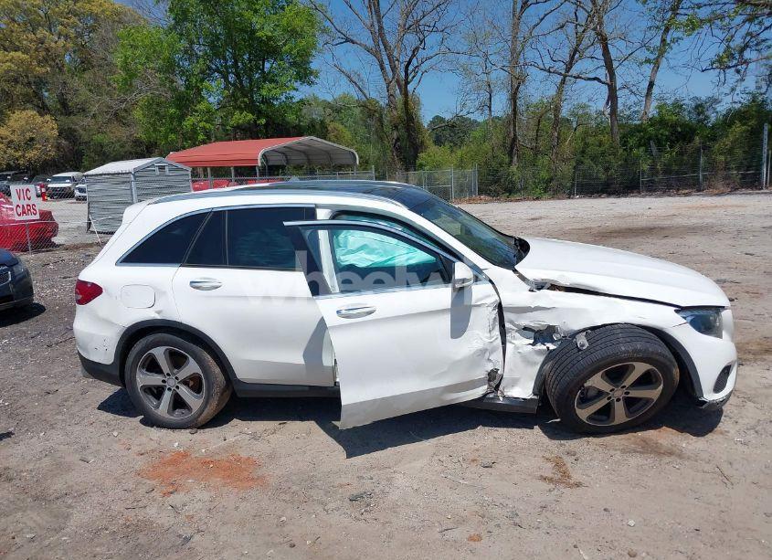 Photo 13 of 2016 Mercedes-benz Glc 300 (VIN WDC0G4JB9GF055230)