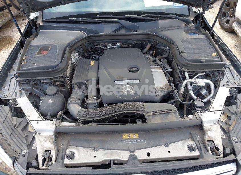 Photo 10 of 2017 Mercedes-benz Glc 300 (VIN WDC0G4JB9HF261567)