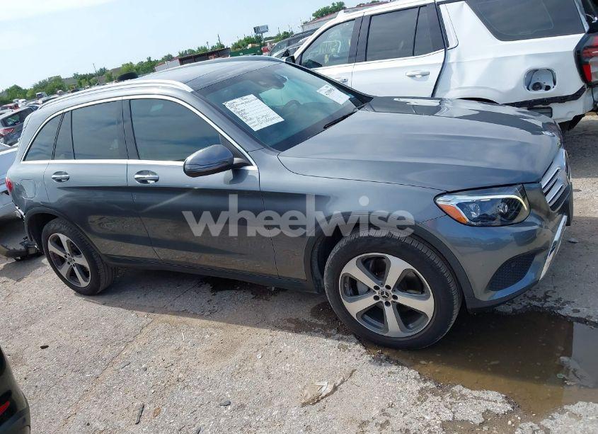 Photo 14 of 2017 Mercedes-benz Glc 300 (VIN WDC0G4JB9HF261567)