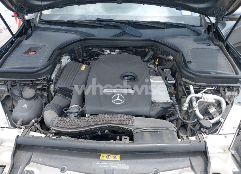 Photo 10 of 2017 Mercedes-benz Glc 300 (VIN WDC0G4JB9HV011882)