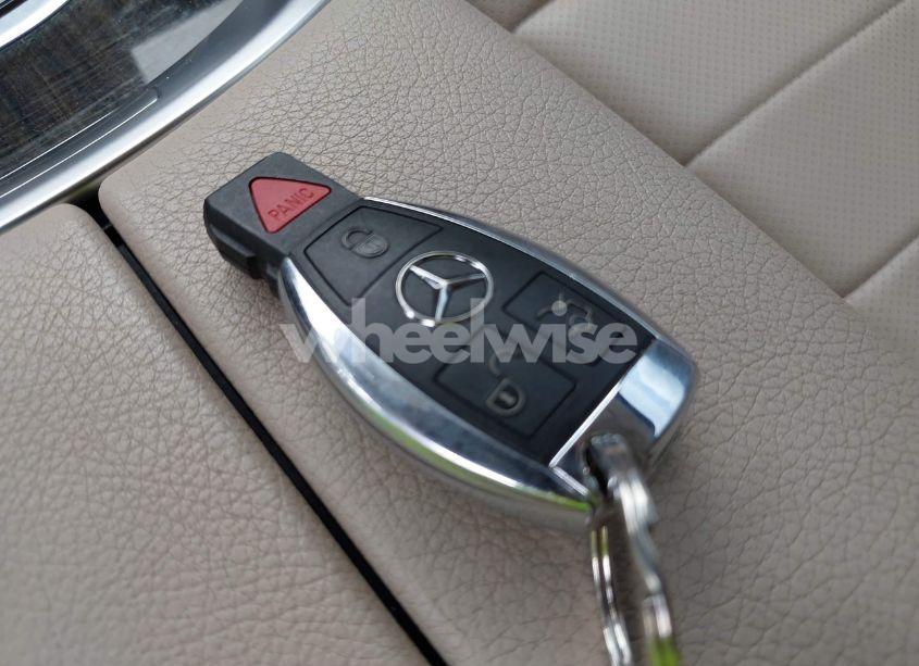 Photo 11 of 2017 Mercedes-benz Glc 300 (VIN WDC0G4JB9HV011882)