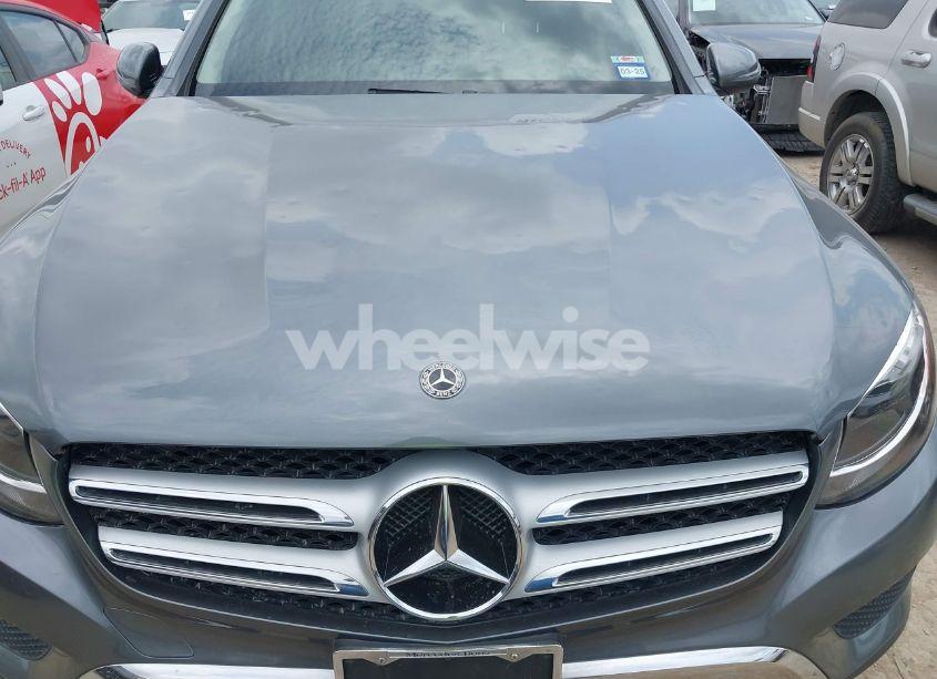 Photo 12 of 2017 Mercedes-benz Glc 300 (VIN WDC0G4JB9HV011882)