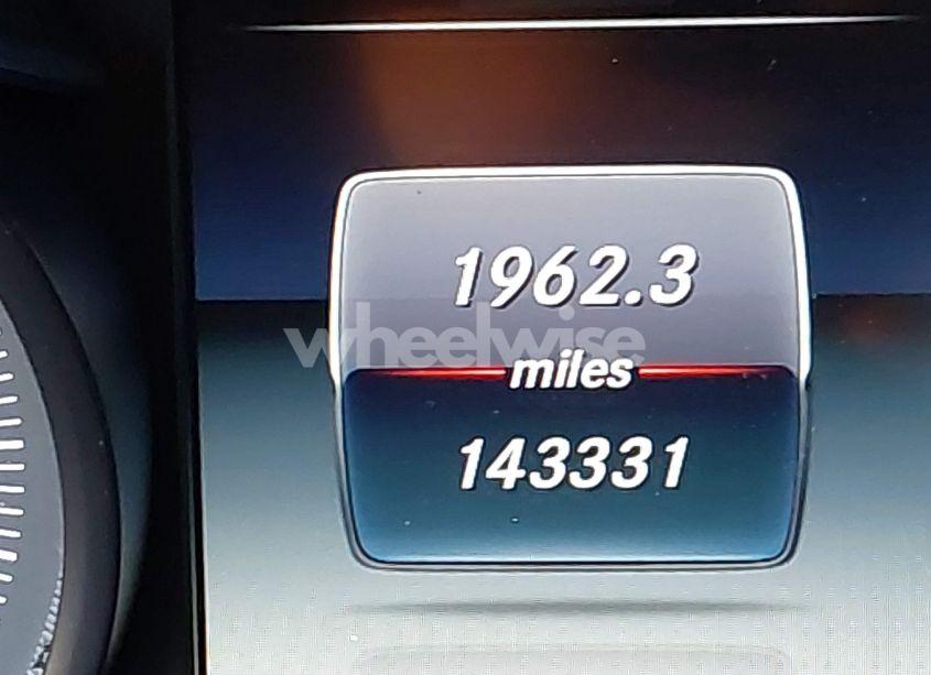 Photo 15 of 2018 Mercedes-benz Glc 300 (VIN WDC0G4JB9JV048422)