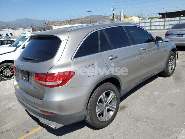 Photo 10 of 2019 MERCEDES-BENZ GLC 300 (VIN WDC0G4JB9KF570270)