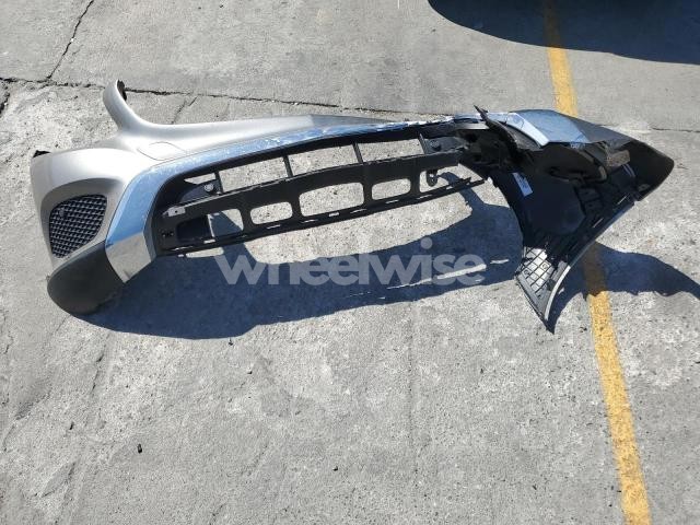 Photo 11 of 2019 MERCEDES-BENZ GLC 300 (VIN WDC0G4JB9KF570270)