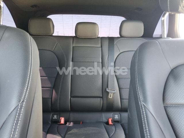 Photo 13 of 2019 MERCEDES-BENZ GLC 300 (VIN WDC0G4JB9KF570270)