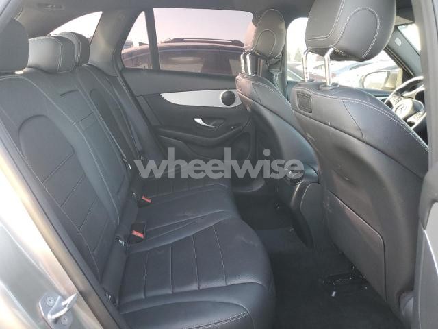 Photo 5 of 2019 MERCEDES-BENZ GLC 300 (VIN WDC0G4JB9KF570270)