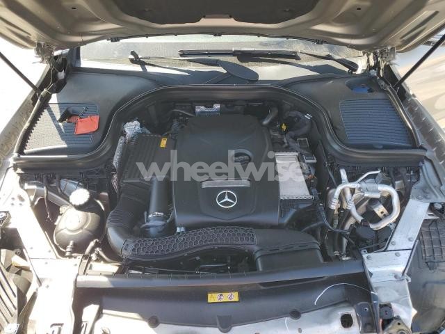 Photo 8 of 2019 MERCEDES-BENZ GLC 300 (VIN WDC0G4JB9KF570270)