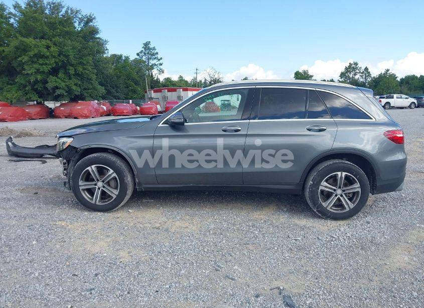 Photo 14 of 2017 Mercedes-benz Glc 300 (VIN WDC0G4JBXHF136903)