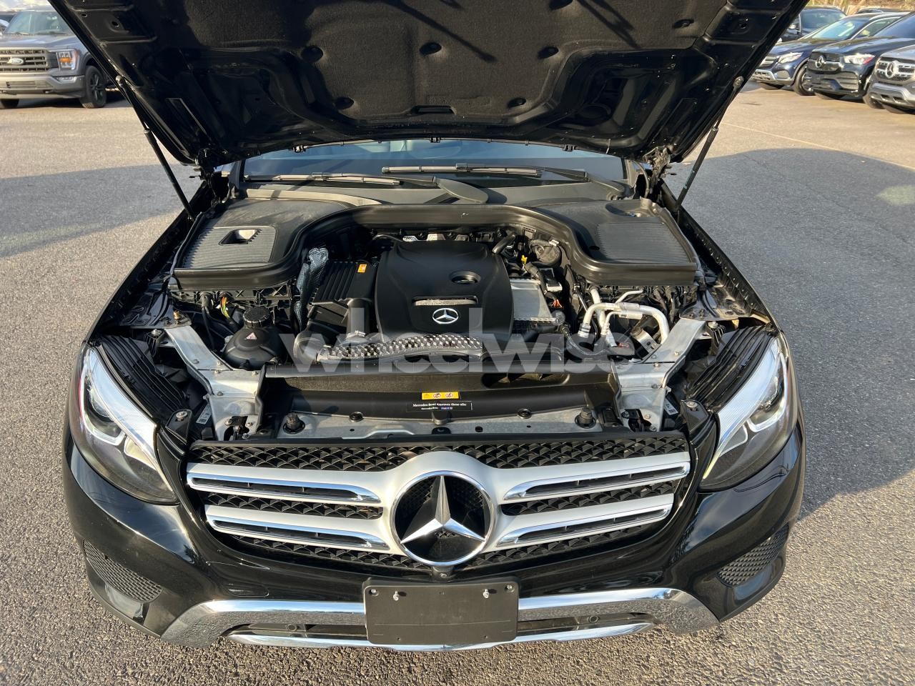 Photo 8 of 2018 MERCEDES-BENZ GLC 300 (VIN WDC0G4JBXJV036943)
