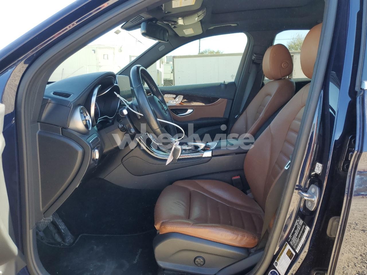 Photo 7 of 2018 MERCEDES-BENZ GLC 300 4MATIC (VIN WDC0G4KB0JV029272)