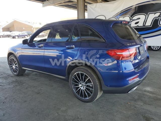 Photo 2 of 2019 MERCEDES-BENZ GLC 300 4MATIC (VIN WDC0G4KB0KV194577)