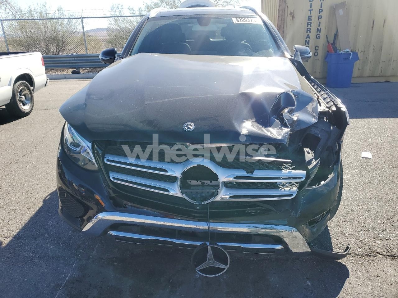 Photo 5 of 2019 MERCEDES-BENZ GLC 300 4MATIC (VIN WDC0G4KB1K1001361)