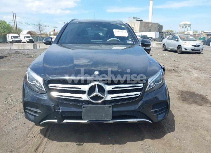Photo 12 of 2017 Mercedes-benz Glc 300 4MATIC (VIN WDC0G4KB2HF247007)