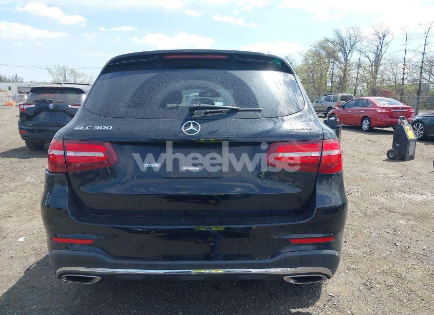 Photo 16 of 2017 Mercedes-benz Glc 300 4MATIC (VIN WDC0G4KB2HF247007)