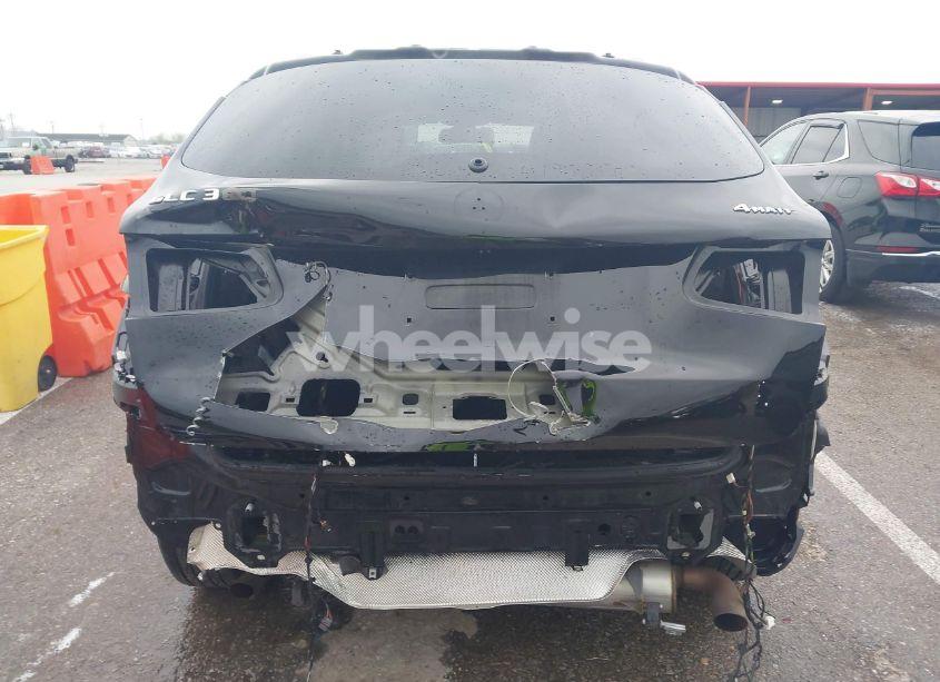 Photo 6 of 2017 Mercedes-benz Glc 300 4MATIC (VIN WDC0G4KB2HF260517)