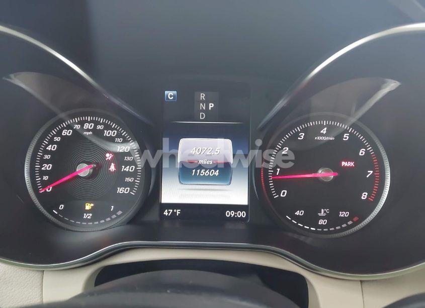 Photo 7 of 2017 Mercedes-benz Glc 300 4MATIC (VIN WDC0G4KB2HF260517)