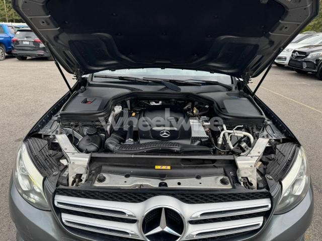 Photo 6 of 2016 MERCEDES-BENZ GLC 300 4MATIC (VIN WDC0G4KB3GF031049)