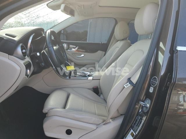 Photo 2 of 2016 MERCEDES-BENZ GLC 300 4MATIC (VIN WDC0G4KB3GF103867)