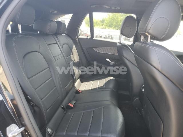 Photo 10 of 2017 MERCEDES-BENZ GLC 300 4MATIC (VIN WDC0G4KB3HF218986)
