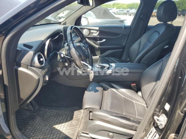 Photo 5 of 2017 MERCEDES-BENZ GLC 300 4MATIC (VIN WDC0G4KB3HF218986)