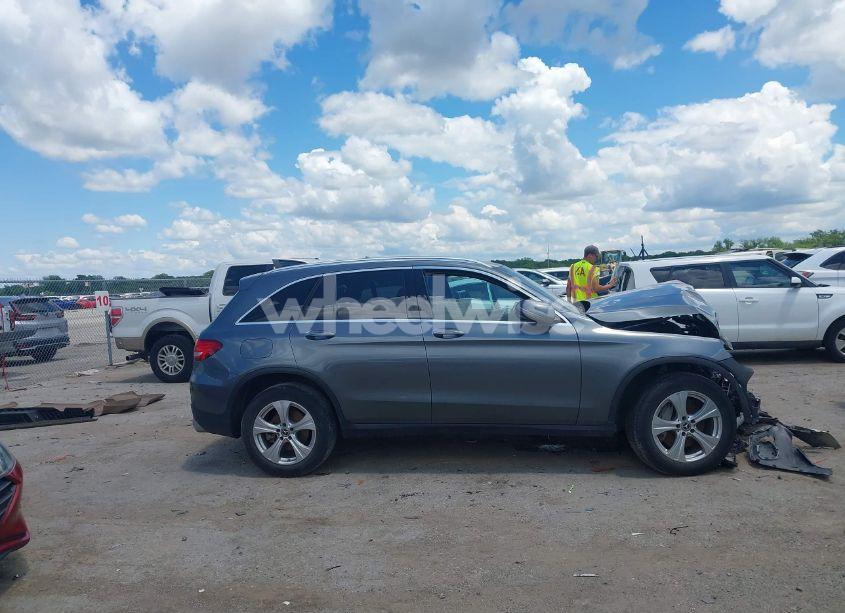 Photo 12 of 2018 Mercedes-benz Glc 300 4MATIC (VIN WDC0G4KB3JV068602)