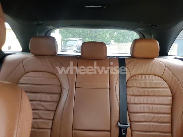 Photo 2 of 2017 MERCEDES-BENZ GLC 300 4MATIC (VIN WDC0G4KB4HV007771)
