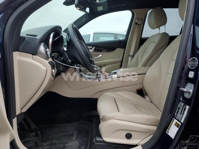 Photo 2 of 2018 MERCEDES-BENZ GLC 300 4MATIC (VIN WDC0G4KB4JV078099)