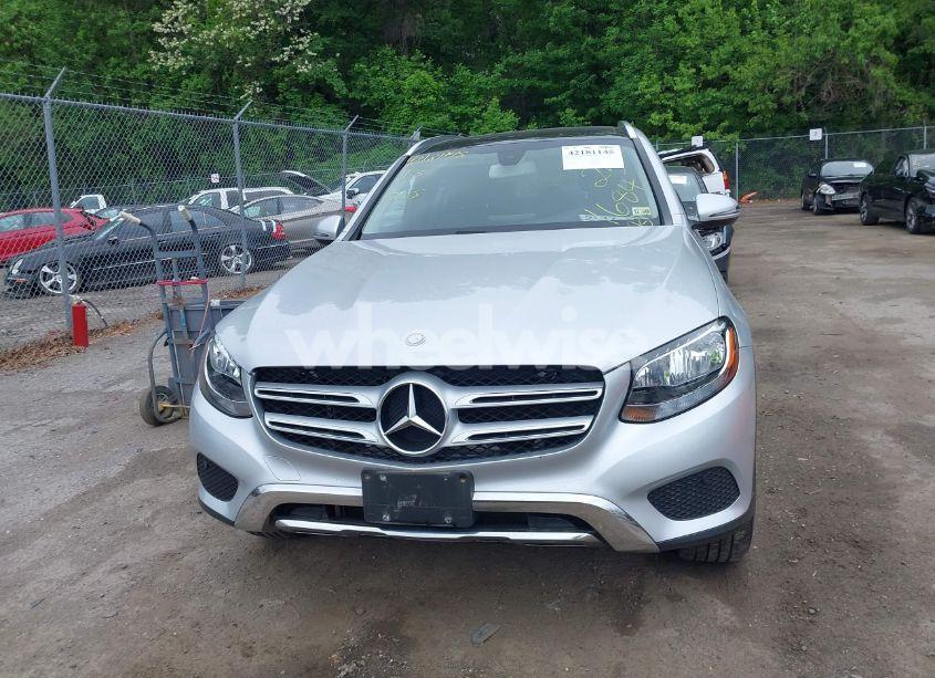 Photo 12 of 2017 Mercedes-benz Glc 300 4MATIC (VIN WDC0G4KB5HF195307)