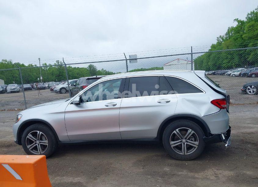 Photo 14 of 2017 Mercedes-benz Glc 300 4MATIC (VIN WDC0G4KB5HF195307)