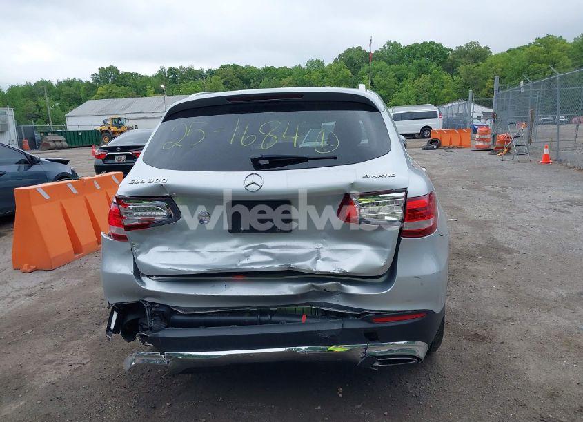 Photo 16 of 2017 Mercedes-benz Glc 300 4MATIC (VIN WDC0G4KB5HF195307)