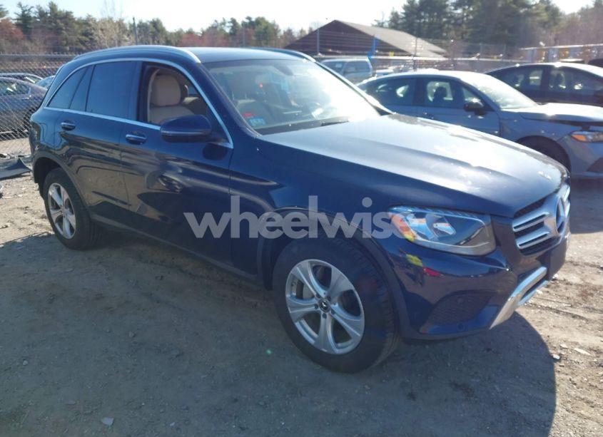 2017 Mercedes-benz Glc 300 4MATIC (VIN WDC0G4KB5HV009478) main photo